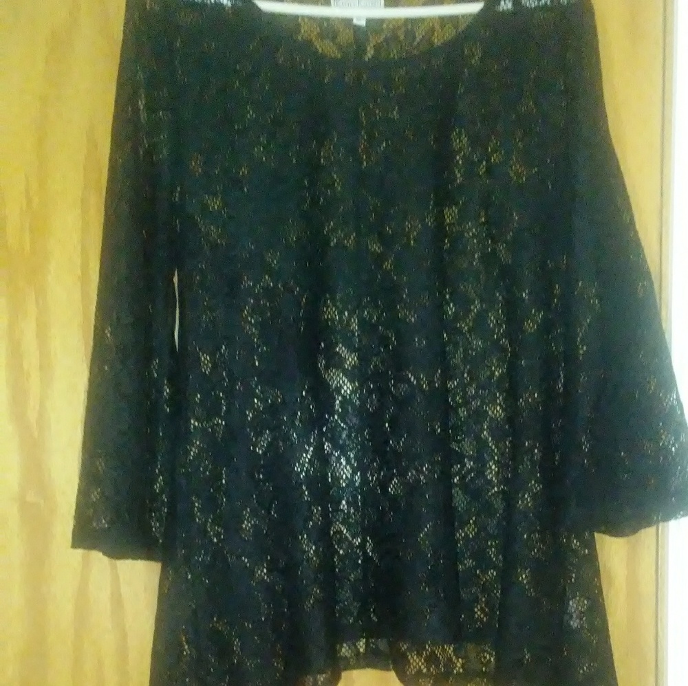 Cute black lacy top